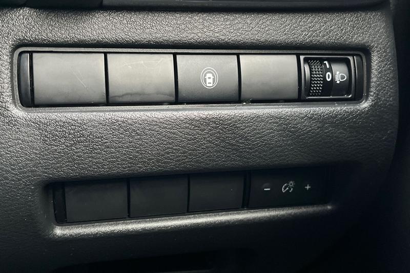 Used Nissan X-Trail 2024 for sale - 77626976: Photo 22