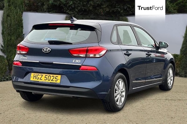Used Hyundai i30 2017 for sale - 76265984: Photo 4