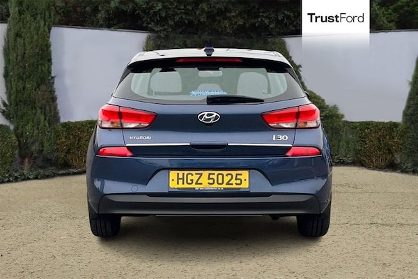 Used Hyundai i30 2017 for sale - 76265984: Photo 7