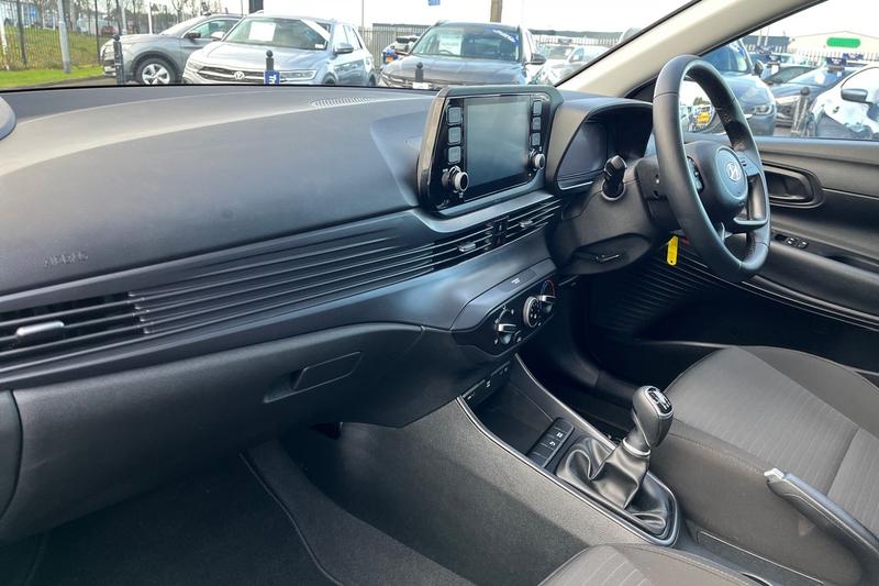 Used Hyundai i20 2022 for sale - 76580853: Photo 18