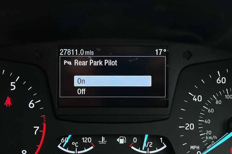 Used Ford Fiesta 2020 for sale - 76123807: Photo 32
