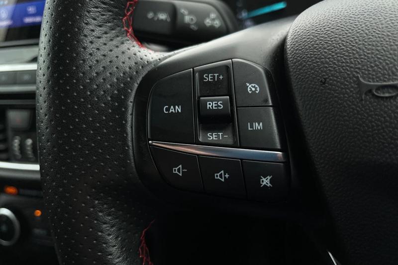 Used Ford Fiesta 2020 for sale - 76123807: Photo 38