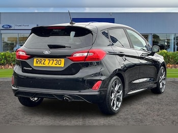 Used Ford Fiesta 2020 for sale - 76123807: Photo
