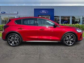 Used Ford Focus 2022 for sale - 78329572: Photo