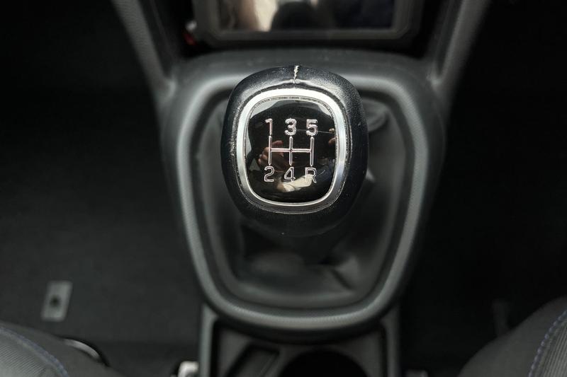 Vehicle 33