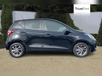 Used Hyundai i10 2019 for sale - 76036214: Photo