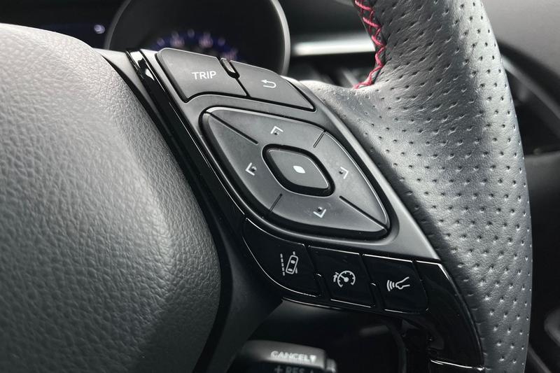 Used Toyota C-HR 2022 for sale - 77570641: Photo 34