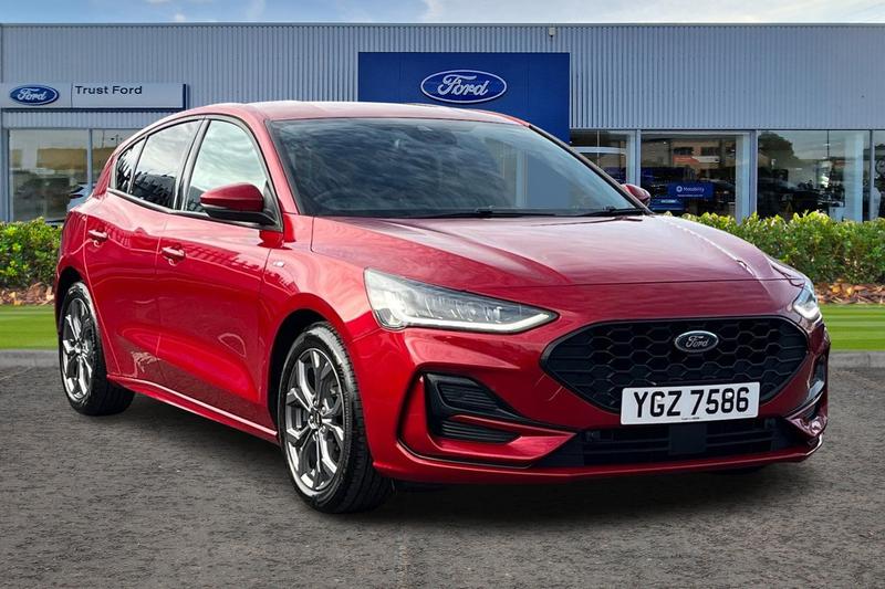 Used Ford Focus 2023 for sale - 76117468: Photo 1
