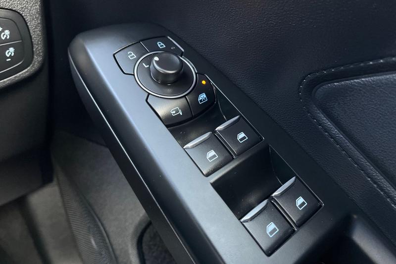 Used Ford Focus 2023 for sale - 76117468: Photo 16