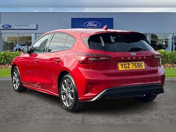 Used Ford Focus 2023 for sale - 76117468: Photo