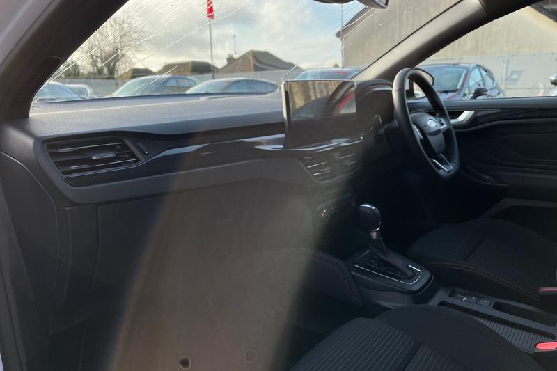 Used Ford Focus 2025 for sale - 77450424: Photo 18