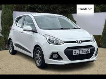 2015 - 1.2 Premium 5dr - MOT'D TO MARCH 2026, £35 ROAD TAX, 2 KEYS, LOW INSURANCE