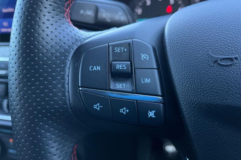 Used Ford Fiesta 2020 for sale - 76960856: Photo 25