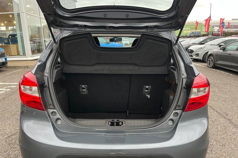 Used Ford Ka+ 2017 for sale - 77450431: Photo 21