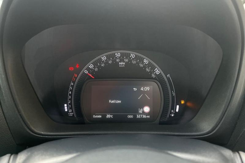 Used Toyota Aygo X 2023 for sale - 76545353: Photo 13