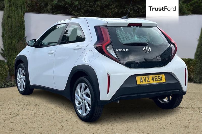 Used Toyota Aygo X 2023 for sale - 76545353: Photo 2