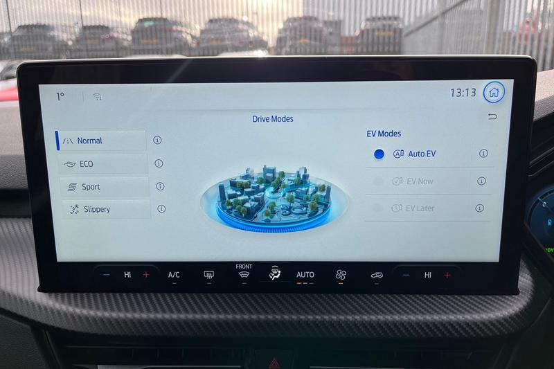 Used Ford Kuga 2025 for sale - 77128195: Photo 34