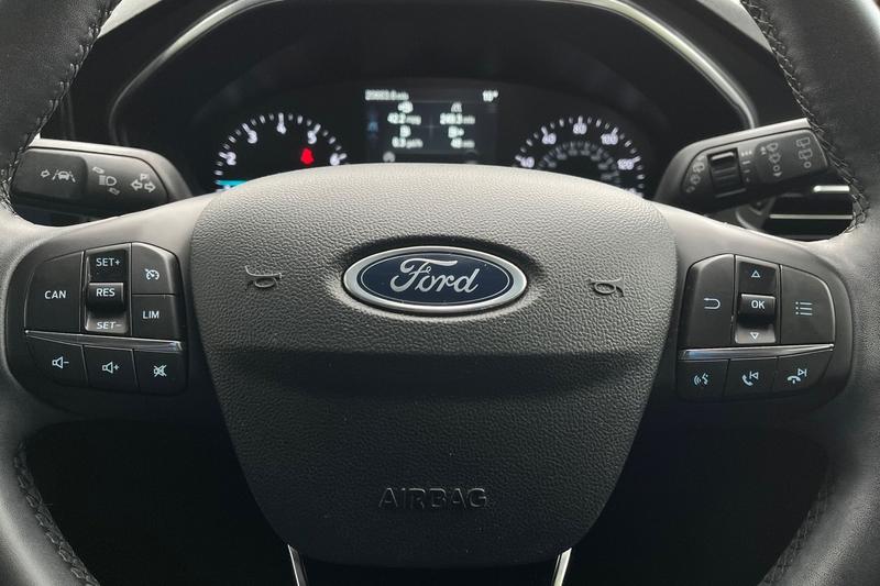 Used Ford Focus 2022 for sale - 76332565: Photo 12