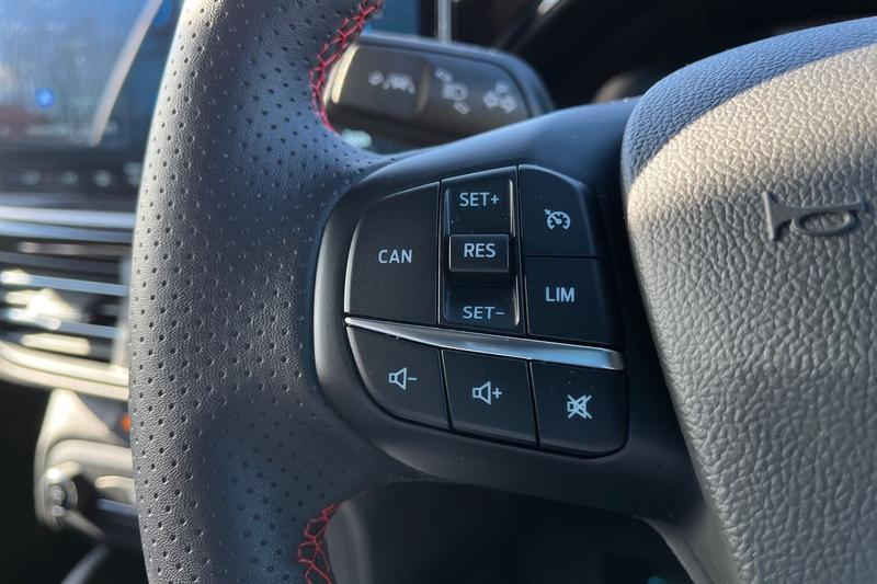 Used Ford Focus 2025 for sale - 77785527: Photo 25