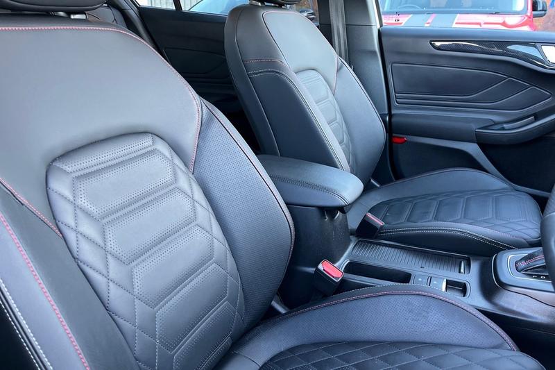 Used Ford Focus 2025 for sale - 76782339: Photo 17