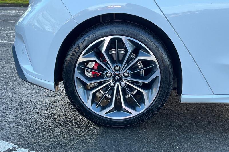 Used Ford Focus 2025 for sale - 76782339: Photo 8