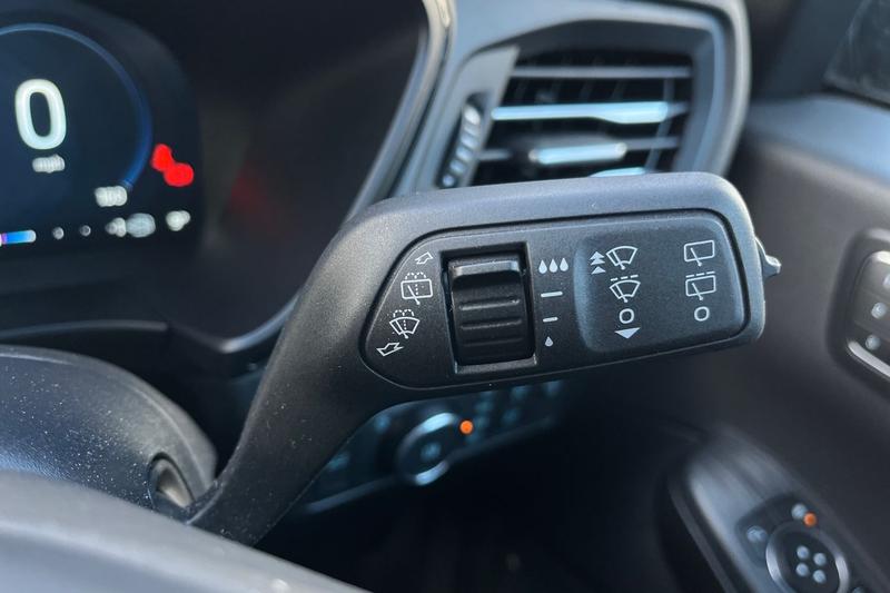 Used Ford Kuga 2025 for sale - 77665685: Photo 15