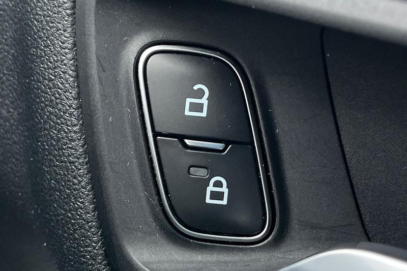 Used Ford Kuga 2020 for sale - 78166346: Photo 28