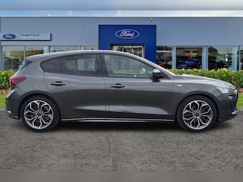 Used Ford Focus 2026 for sale - 78671104: Photo