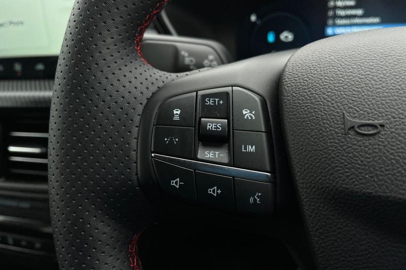 Used Ford Kuga 2025 for sale - 77665689: Photo 25