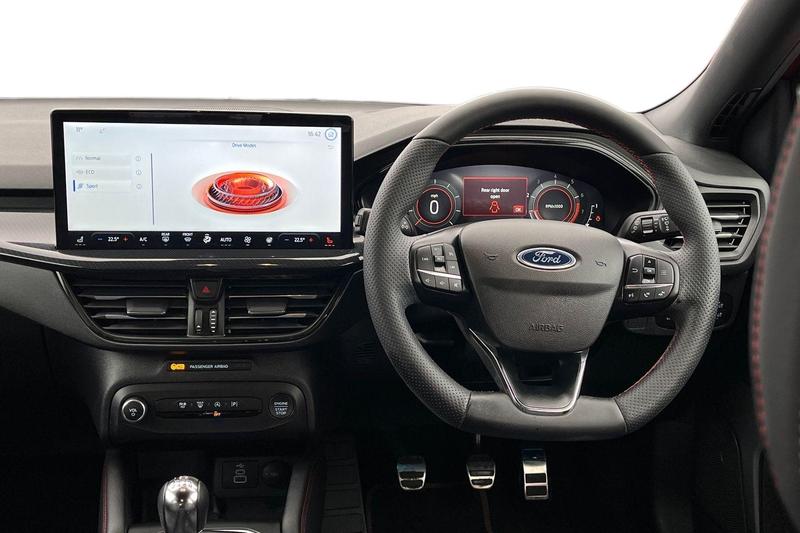 Used Ford Focus 2023 for sale - 77910284: Photo 11