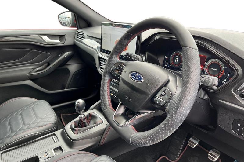 Used Ford Focus 2023 for sale - 77910284: Photo 9