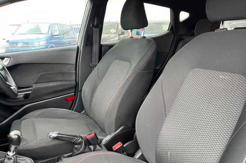 Used Ford Fiesta 2019 for sale - 78172113: Photo 19