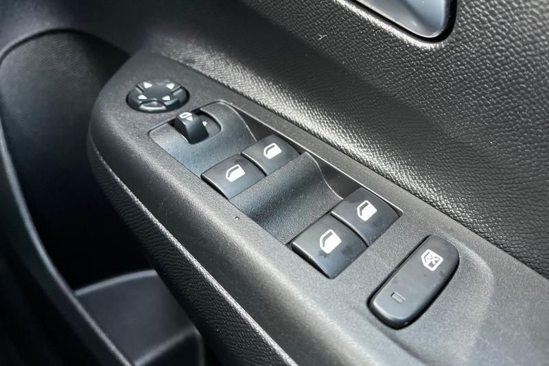 Used Vauxhall Corsa 2023 for sale - 77117400: Photo 16