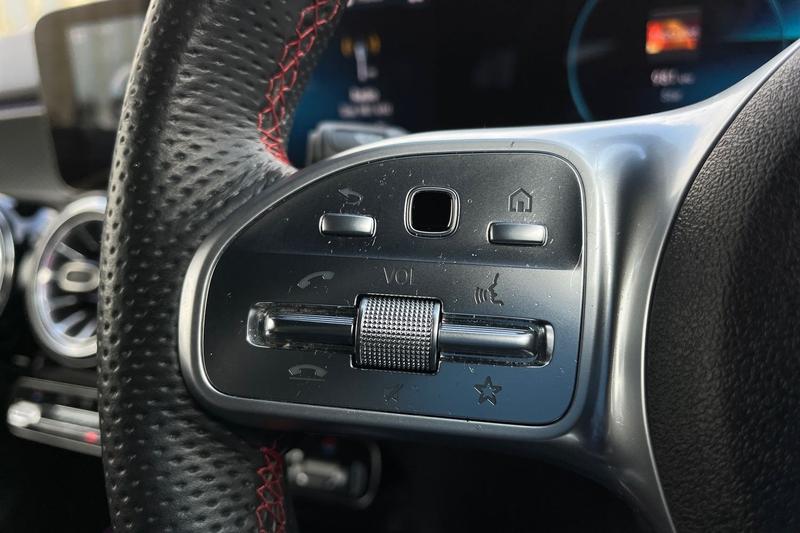 Used Mercedes-Benz GLB for sale - 77746923: Photo 27