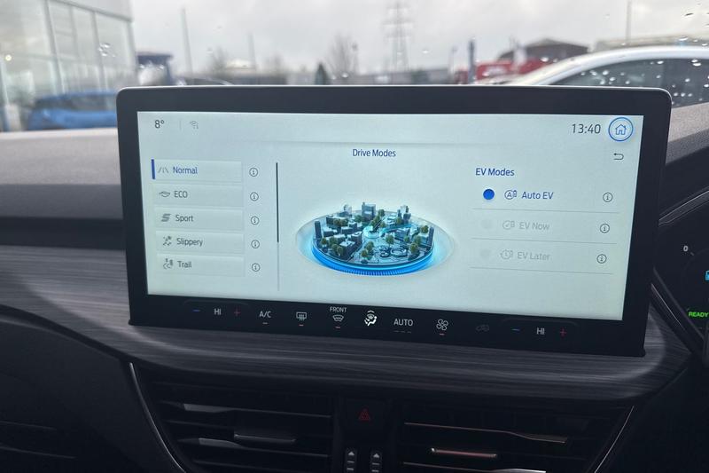 Used Ford Kuga 2025 for sale - 77106519: Photo 33