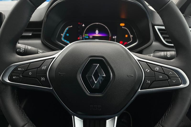 Used Renault Clio 2022 for sale - 77529018: Photo 12