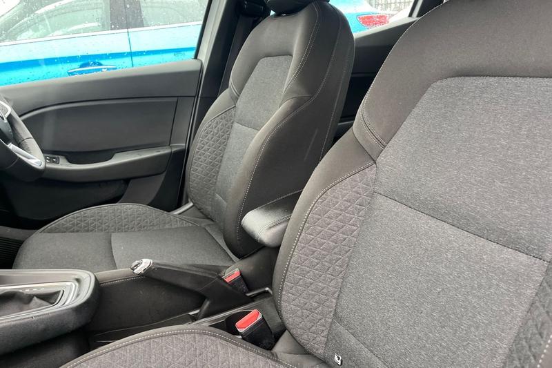 Used Renault Clio 2022 for sale - 77529018: Photo 19