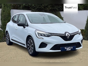Renault Clio feature image