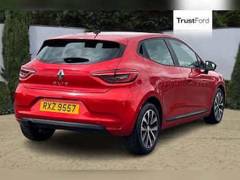 Used Renault Clio 2023 for sale - 79504865: Photo