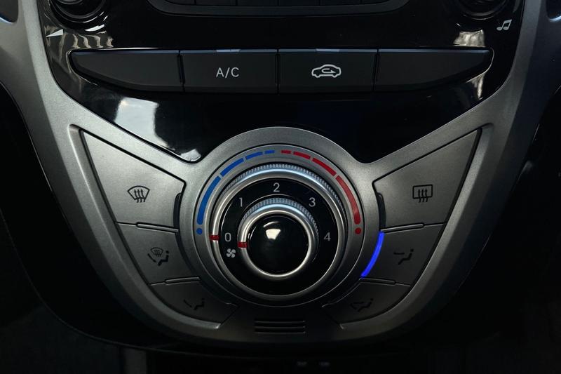 Used Hyundai Ix20 2016 for sale - 77834370: Photo 29