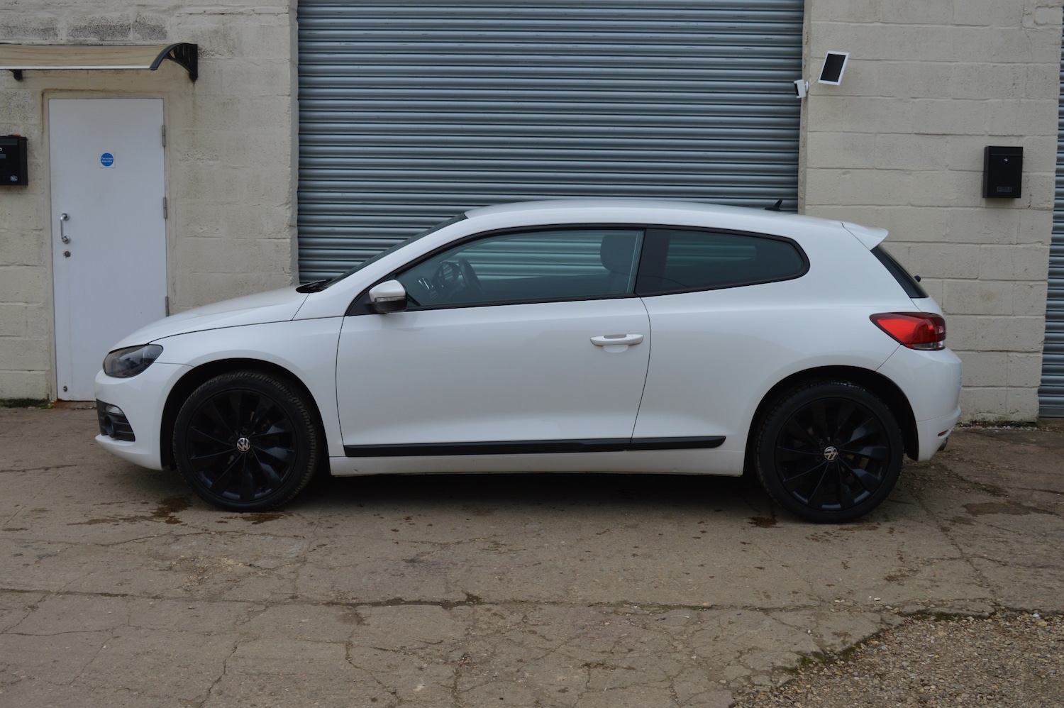 Used Volkswagen Scirocco 2011 for sale - 77981652: Photo 5
