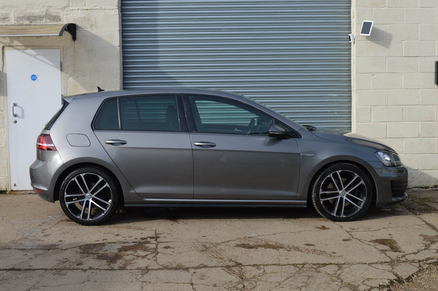 Used Volkswagen Golf 2015 for sale - 77584275: Photo 4