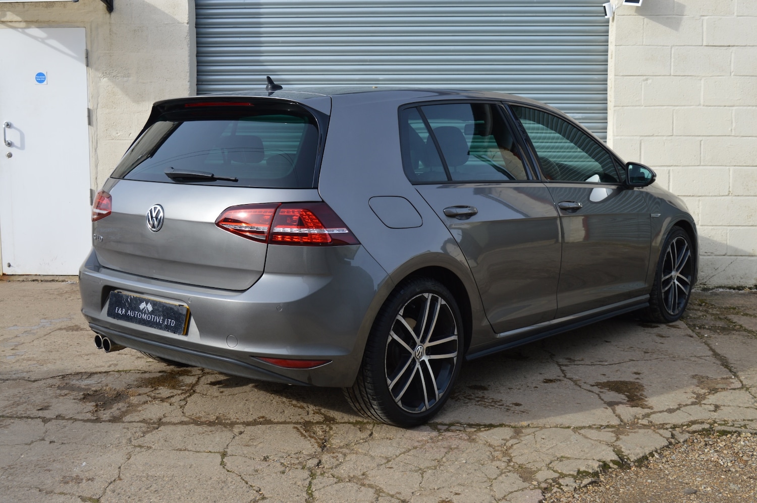 Used Volkswagen Golf 2015 for sale - 77584275: Photo 8