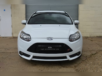 Used Ford Focus 2014 for sale - 75702379: Photo