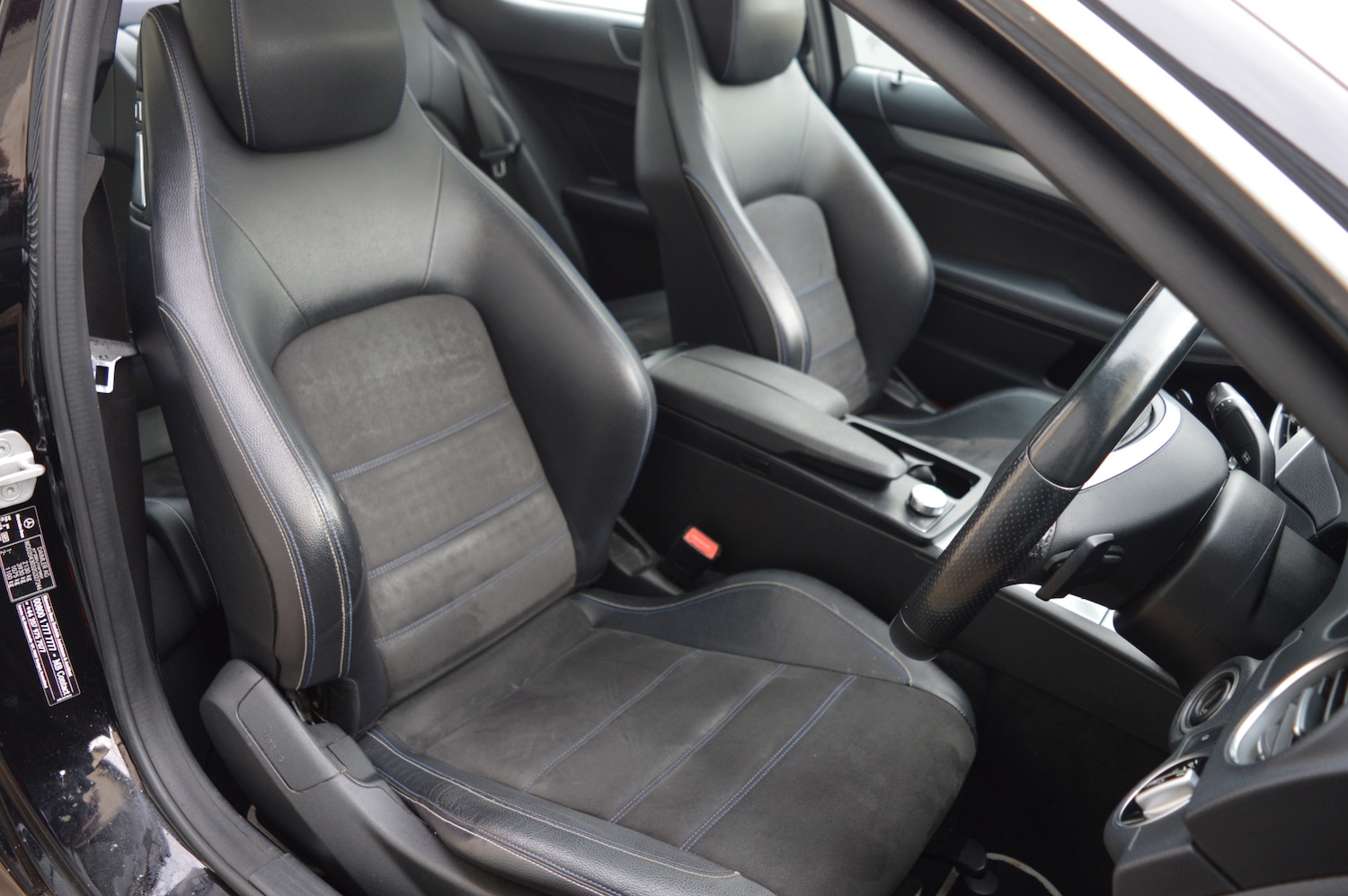 Used Mercedes-Benz C Class 2014 for sale - 76613652: Photo 14