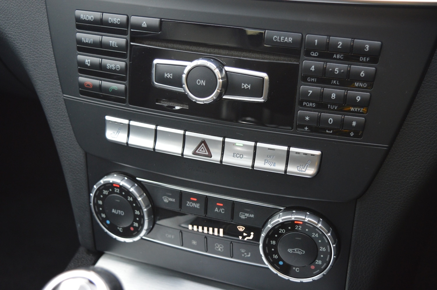 Used Mercedes-Benz C Class 2014 for sale - 76613652: Photo 17