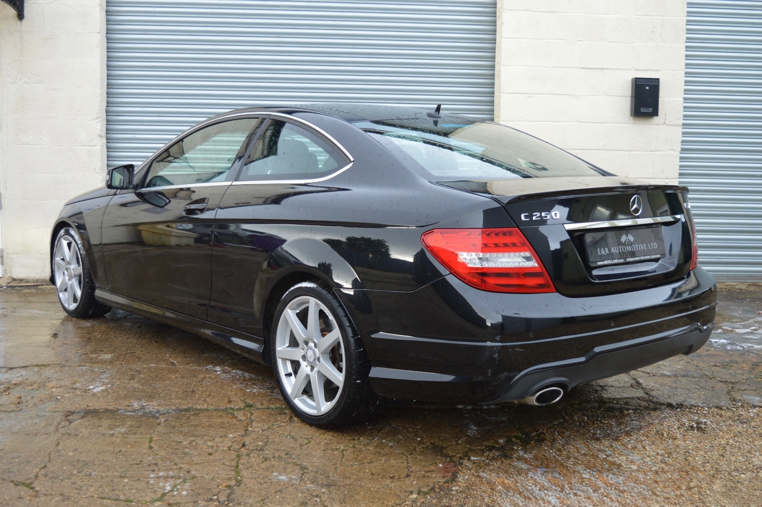 Used Mercedes-Benz C Class 2014 for sale - 76613652: Photo 6