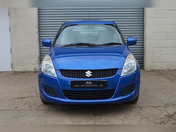 Used Suzuki Swift 2013 for sale - 79273431: Photo