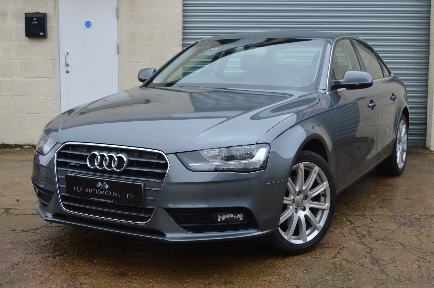 Used Audi A4 2014 for sale - 76536347: Photo 1