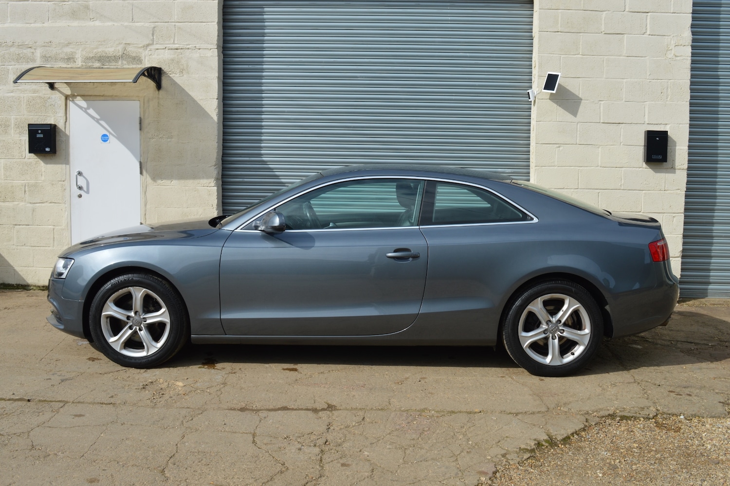 Used Audi A5 2012 for sale - 77897247: Photo 5
